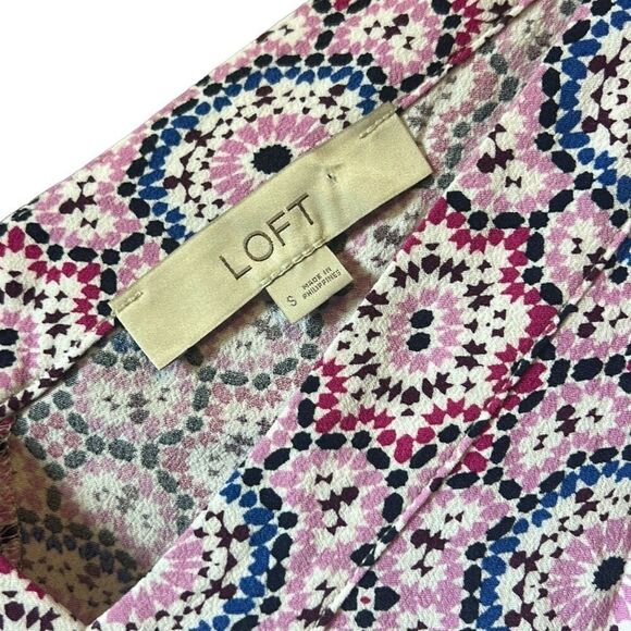 LOFT Floral Print Sleeveless Top Blouse Medallion Casual Boho - Picture 4 of 5